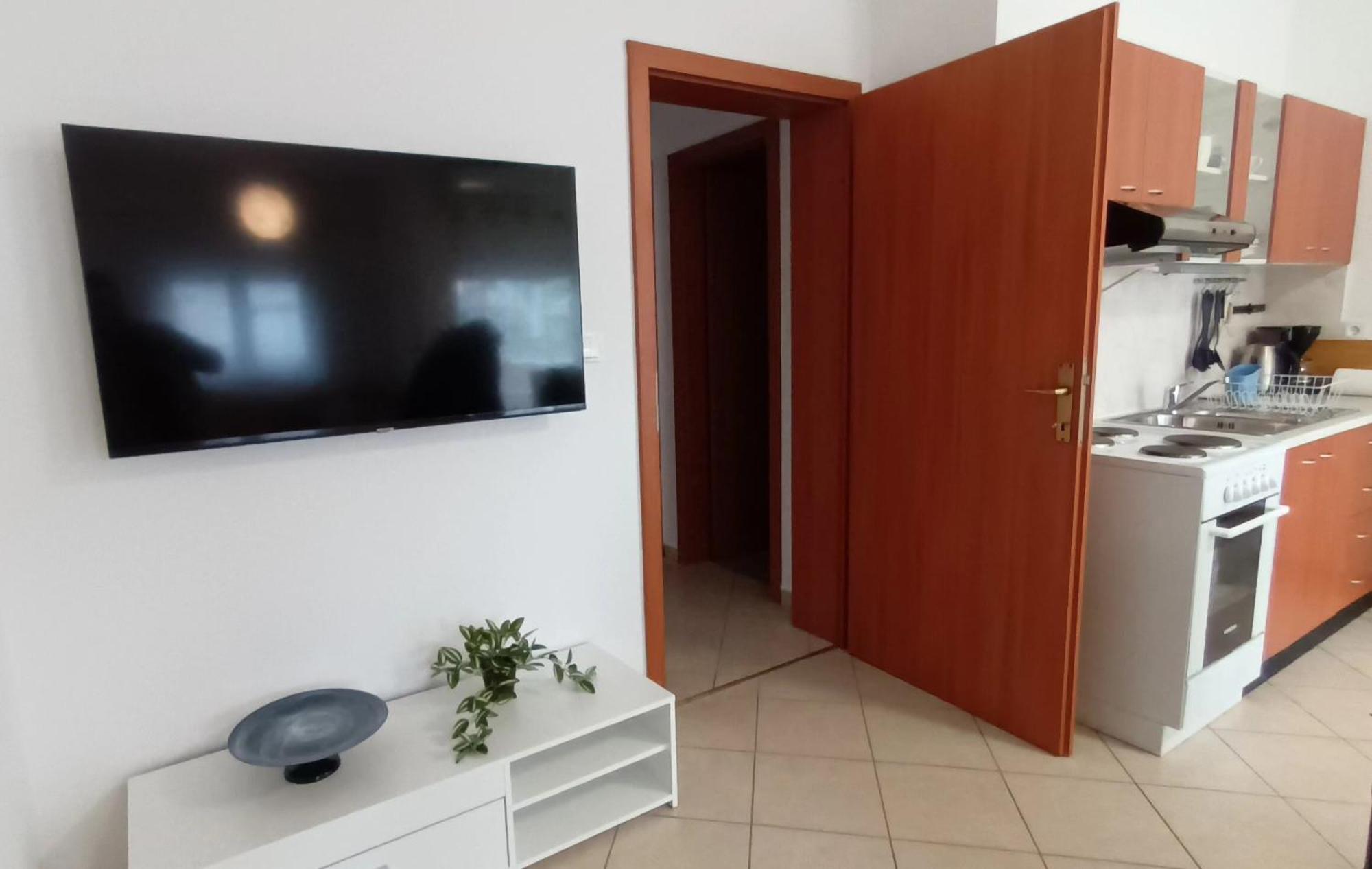 Apartman Sandra -Private Parking And Garden Zadar Exterior photo