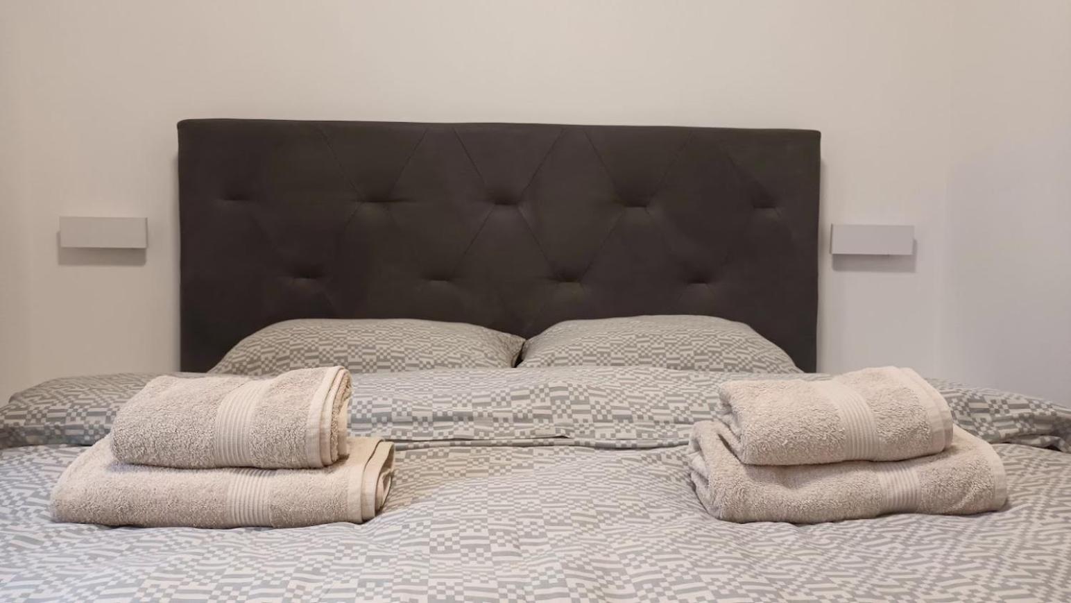Apartman Sandra -Private Parking And Garden Zadar Exterior photo